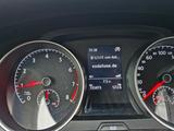 Volkswagen Golf 1.0 TSI 63kW Sound  - Volkswagen Golf: 6.0