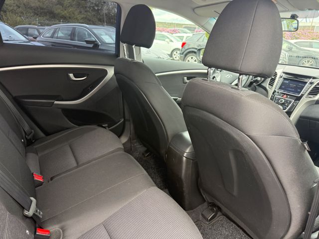 Hyundai i30 cw blue Trend