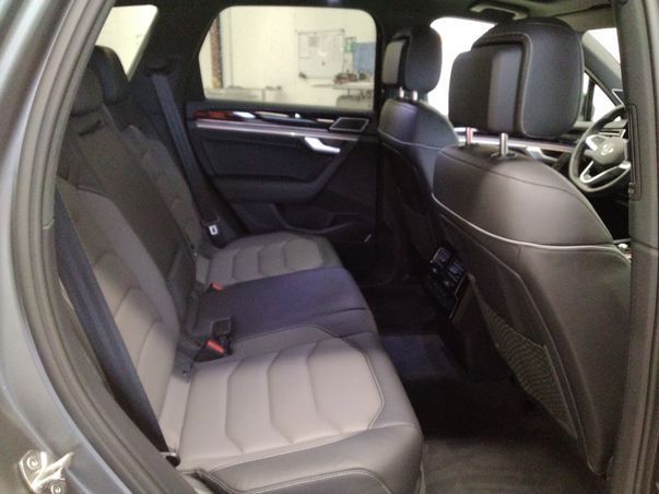 Volkswagen Touareg - Bild 9