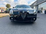 Alfa Romeo Giulietta Turismo - Alfa Romeo Giulietta: Automatik