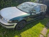 Volkswagen VW Passat 3b5 - VW Passat Variant von 1998