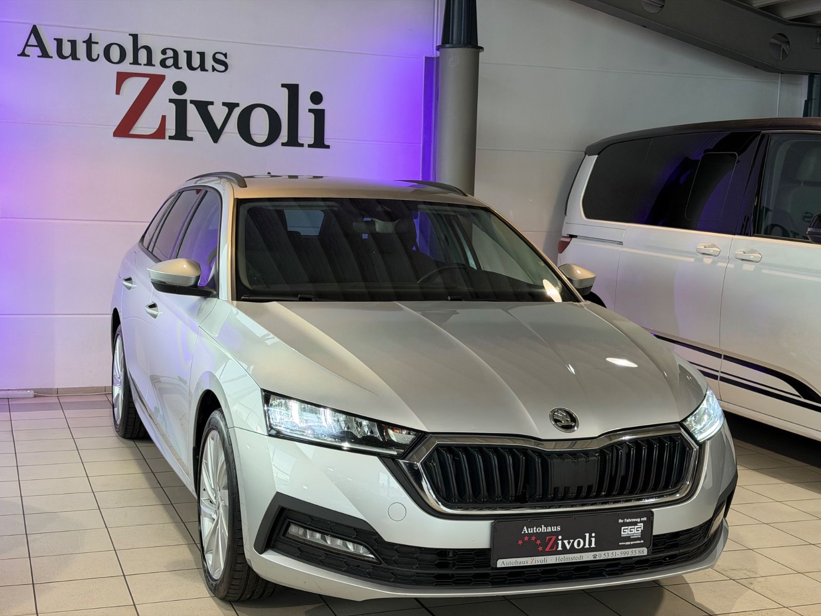Skoda Octavia Ambition iV*LED*LANE*FRONT*NAVI*CARPLAY* imagem 3