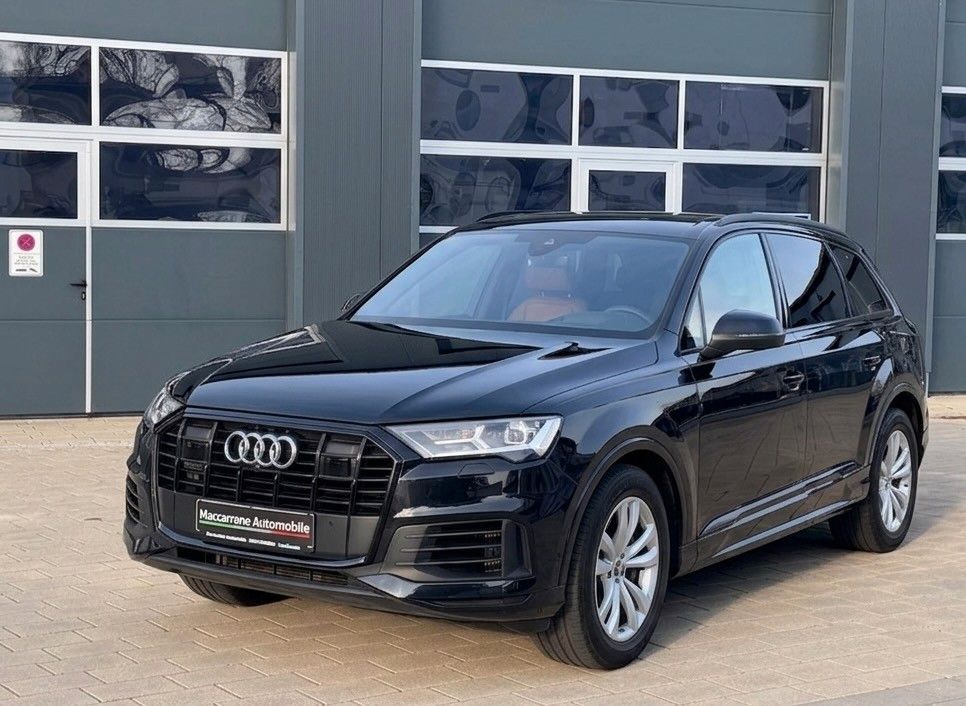 Audi Q7 55 TFSI e quattro Competition Plus foto 3