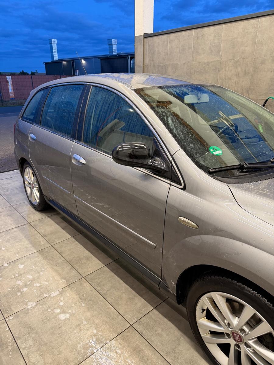 Fiat Croma 2009 — interior