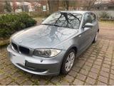 BMW Bmw 120i grau/hellblau - BMW 120 aus 2007: 120i