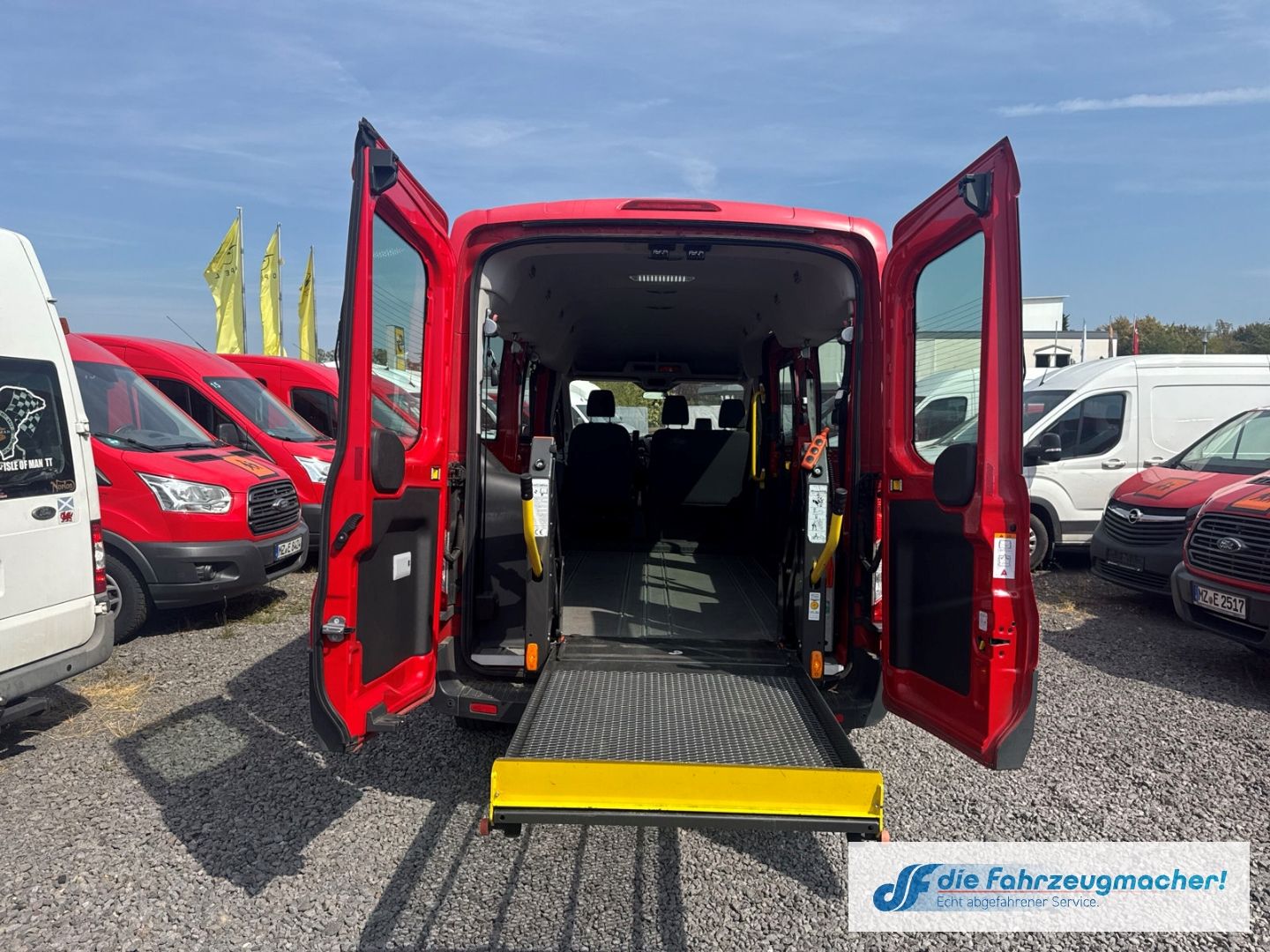 Fahrzeugabbildung Ford Transit Kombi 350 L3 Trend 2.2 TDCi DPF *2339 *K