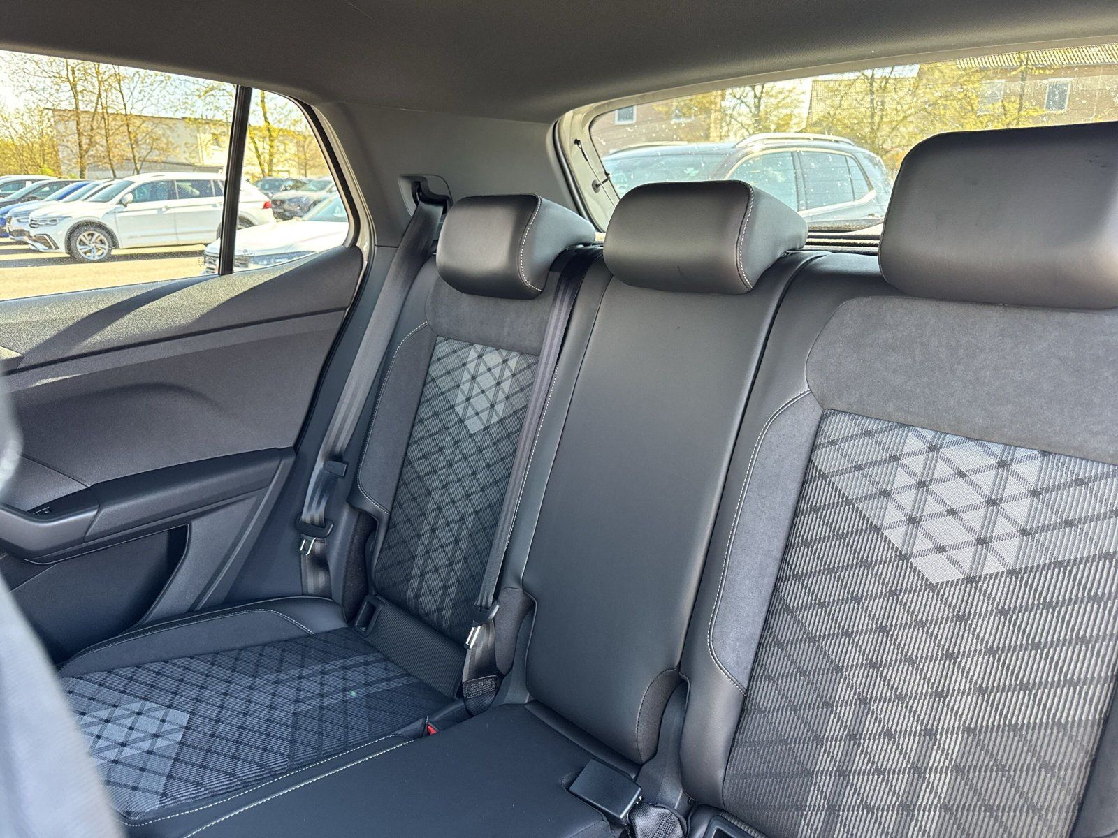 Volkswagen T-Cross - Bild 13