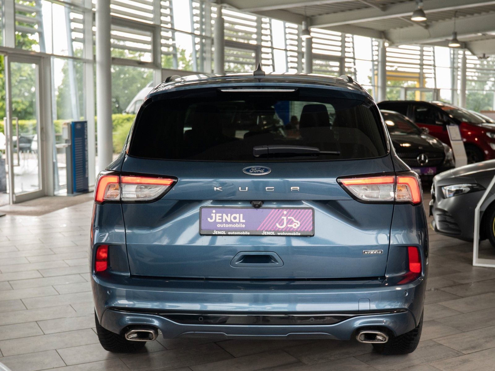 Fahrzeugabbildung Ford Kuga PHEV ST-Line AUTOM./WINTER-P./NAVI/DAB