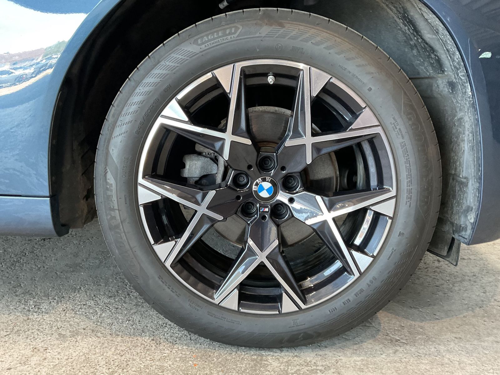 Fahrzeugabbildung BMW X3 xDrive30e |Glasdach |M Sportpaket |AC-Schnell