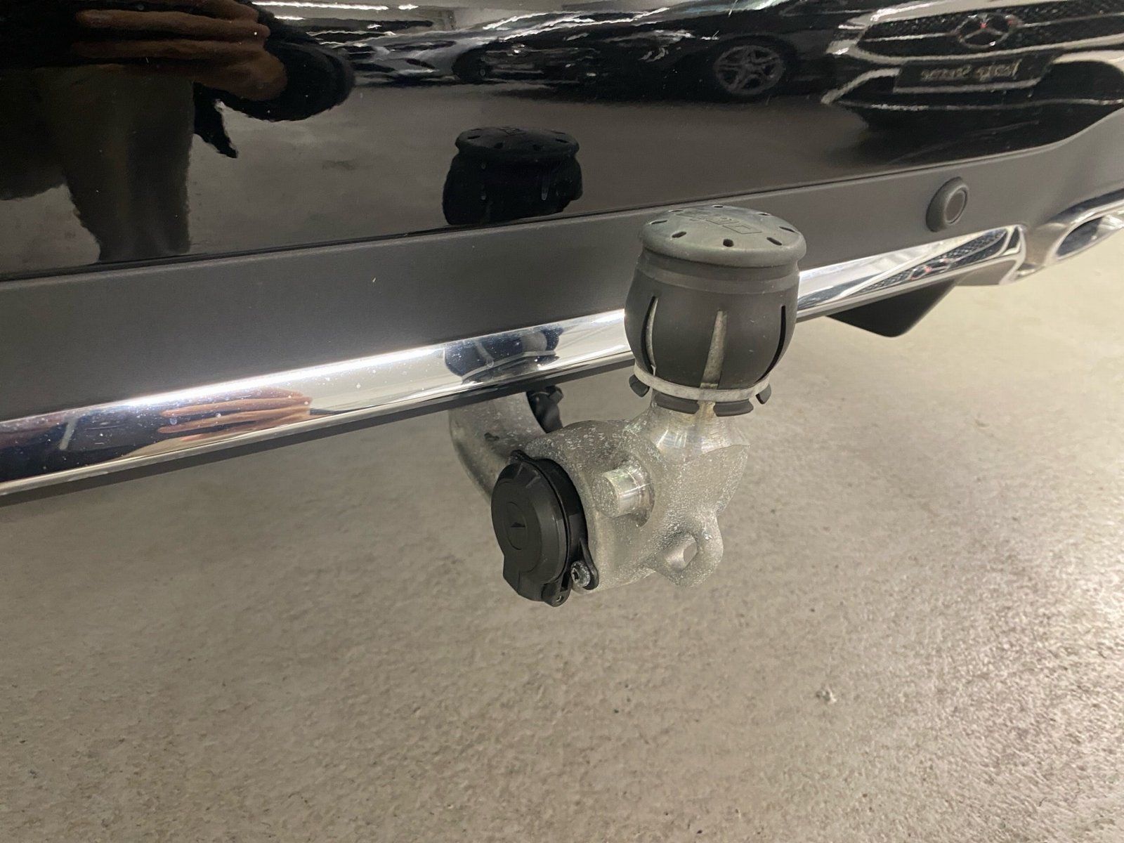Fahrzeugabbildung Mercedes-Benz E 300 de 4MATIC*AMG*DISTRONIC*LED*AHK*Pano-Dach*