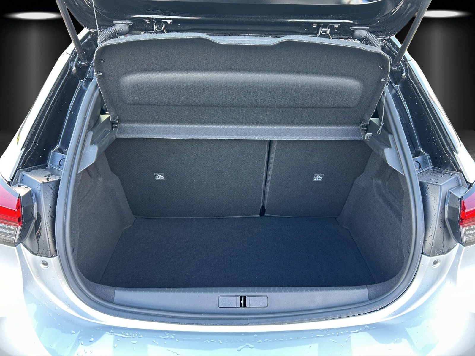Fahrzeugabbildung Opel Corsa F 1.2 Turbo GS/Kamera/SHZ/LHZ/LED
