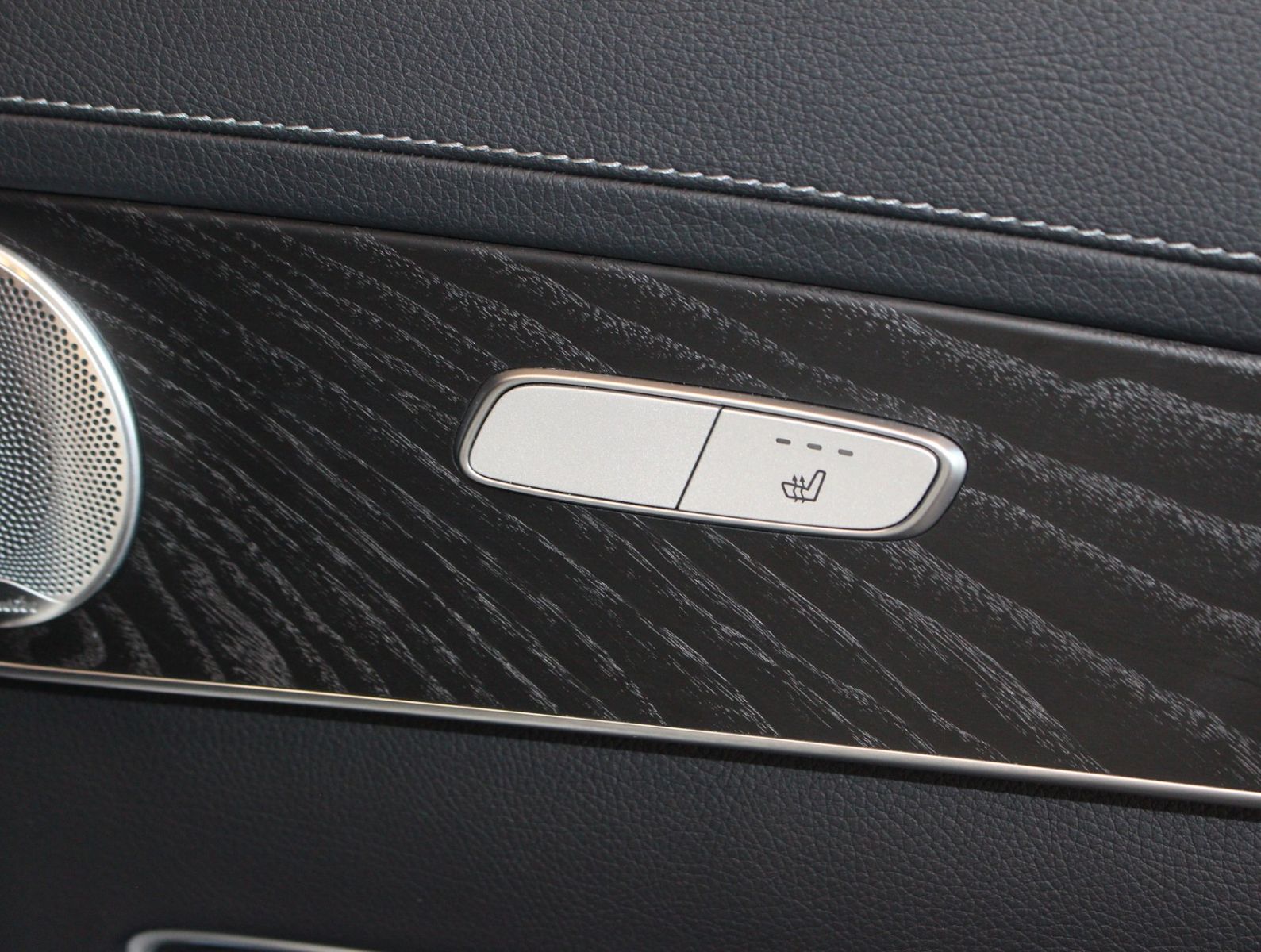 Fahrzeugabbildung Mercedes-Benz GLC 350 d 4MATIC AMG Line *PNRM*Kamera*AHK