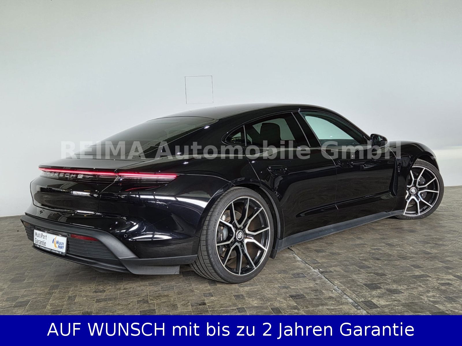 Fahrzeugabbildung Porsche Taycan Performance , Bose, Pano, ACC, LED