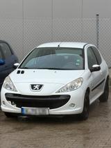 Peugeot 206+ Bj2011 benzin Neu Tüv - Peugeot 206 in Köln