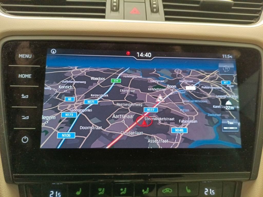 Fahrzeugabbildung SKODA Octavia Combi Style 1.5TSI LED/NAVI/SHZ/AHK