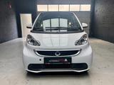 Smart Fortwo Micro Hybrid Drive+2.HAND+KLIMA+PANO+ - Smart Gebrauchtwagen in Frankfurt