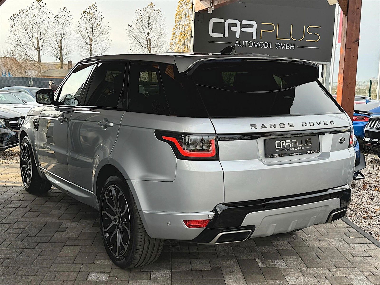 Fahrzeugabbildung Land Rover Range Rover Sport 4.4 V8 HSE Dynamic *360*ACC*