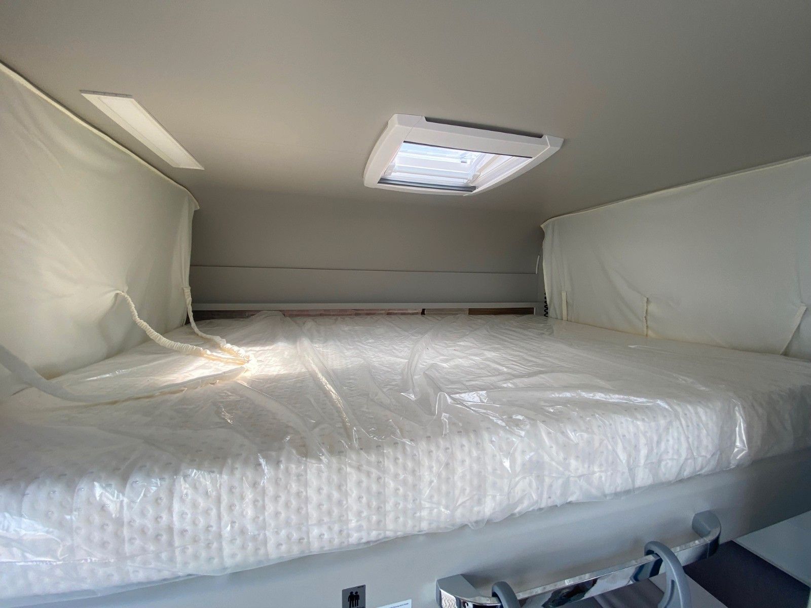 Fahrzeugabbildung Bürstner Averso Plus 520 TL *2.000kg*PlusPaket*Gassteckd.