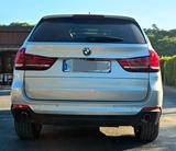 BMW X5 F15 xDrive30d, Bj. 2015, Silber, Top-Zustand - BMW X5: 20