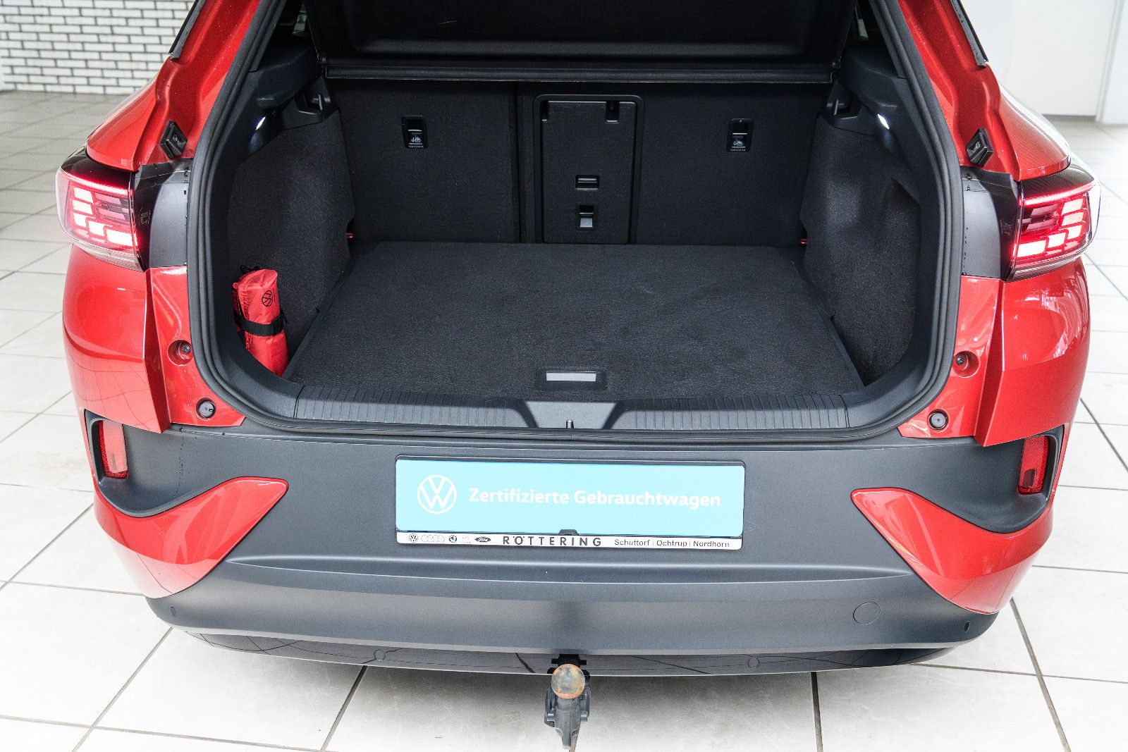 Fahrzeugabbildung Volkswagen ID.4 250 GTX 4Motion IQ-LED+AHK+E-SITZE+PANO+HuD
