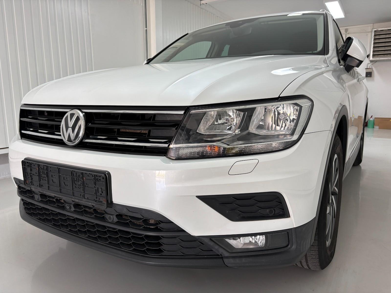Volkswagen Tiguan Sound 4Motion /Navi/ACC/AHK/360°