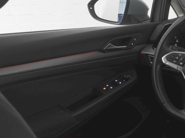 Golf VIII ACTIVE eTSI DSG MHEV+NAVI+ACC+SITZHEIZ