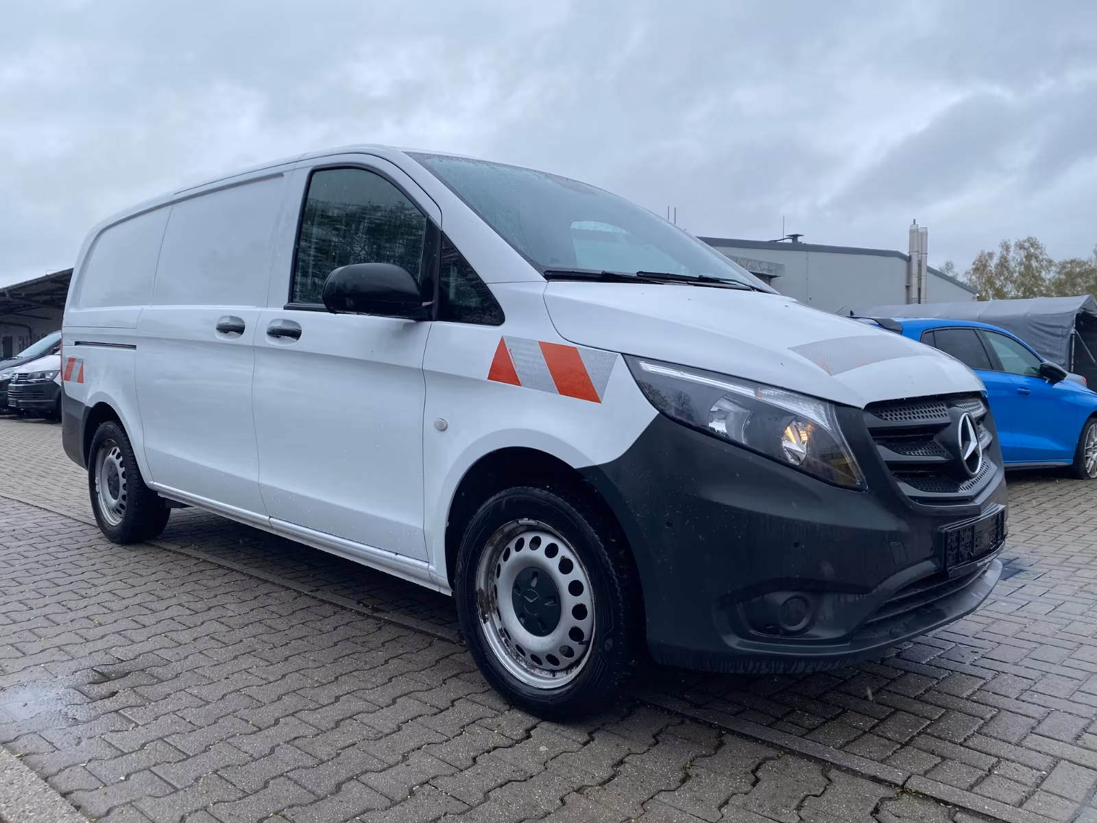 Mercedes-Benz Vito Kasten 114 CDI 4x4 lang