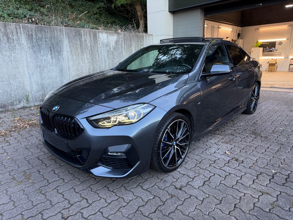 BMW 218