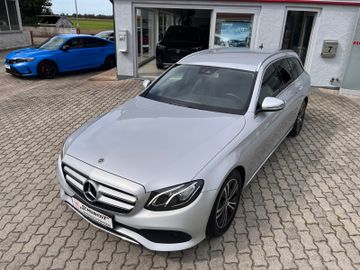 Mercedes E 220 - 7
