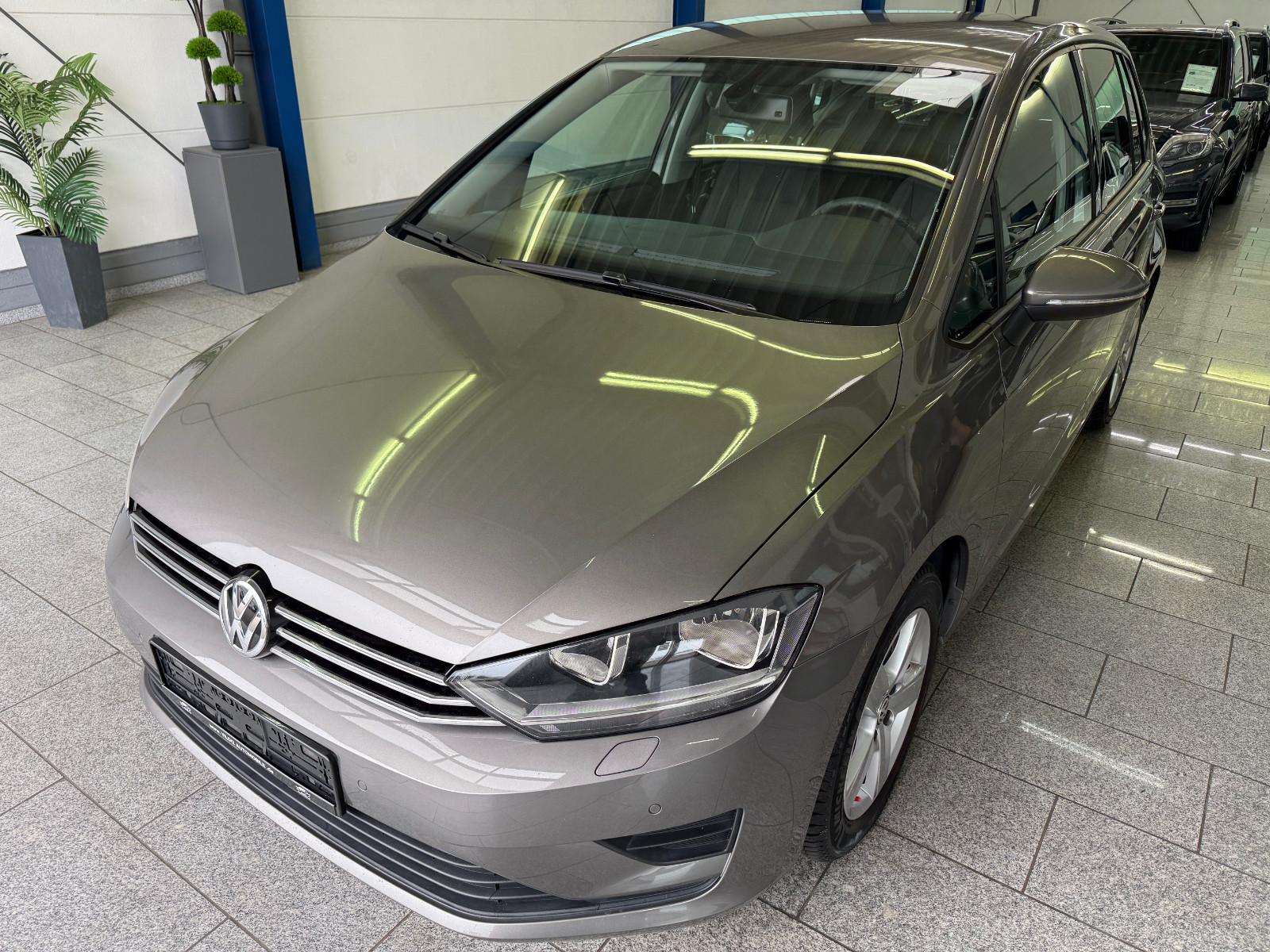 Volkswagen Golf Sportsvan 1.6 TDI*AUTOM*TMP*PDC*SHZ*AHK*LED