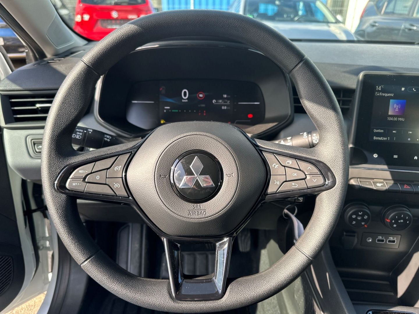 Fahrzeugabbildung Mitsubishi Colt 1.0 BASIS Klima + digitales Cockpit+ LED+ A