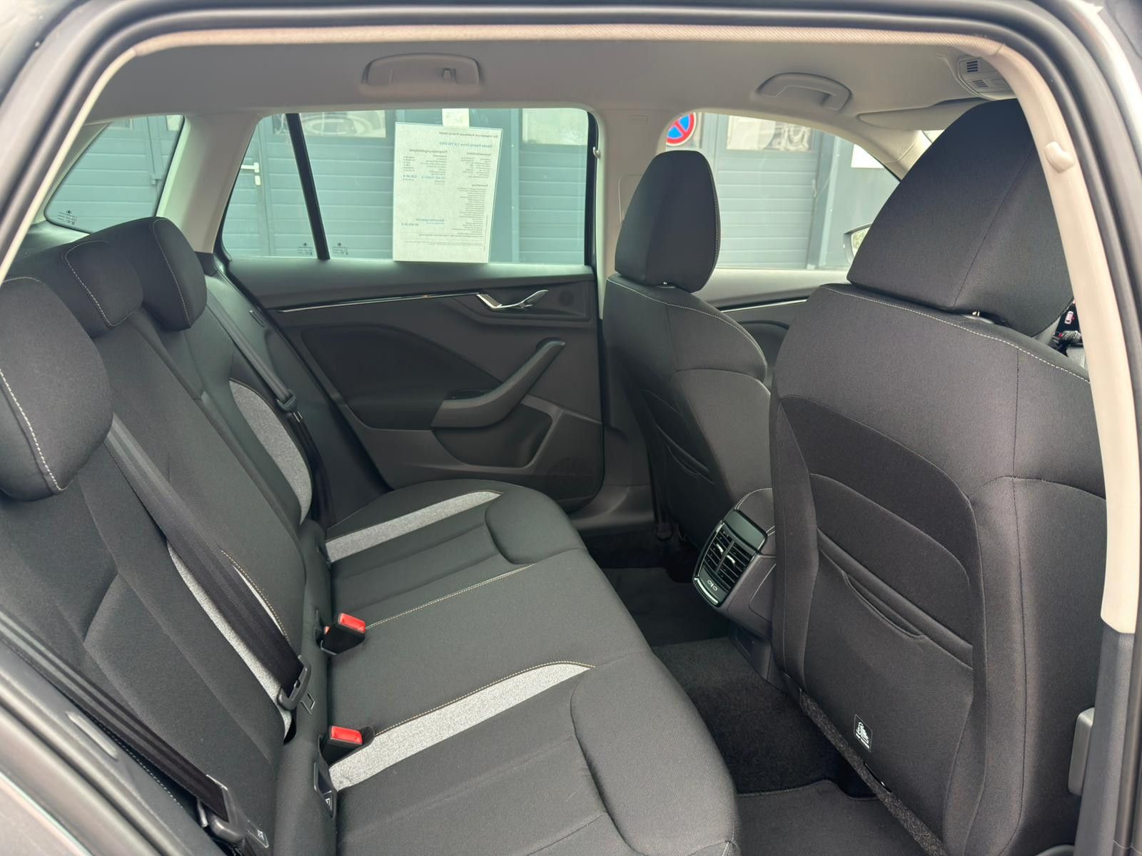 Fahrzeugabbildung SKODA Kamiq Selection