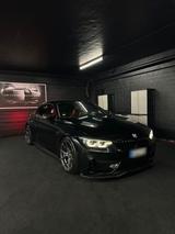BMW M4 Cabrio - BMW M4 Unfallwagen