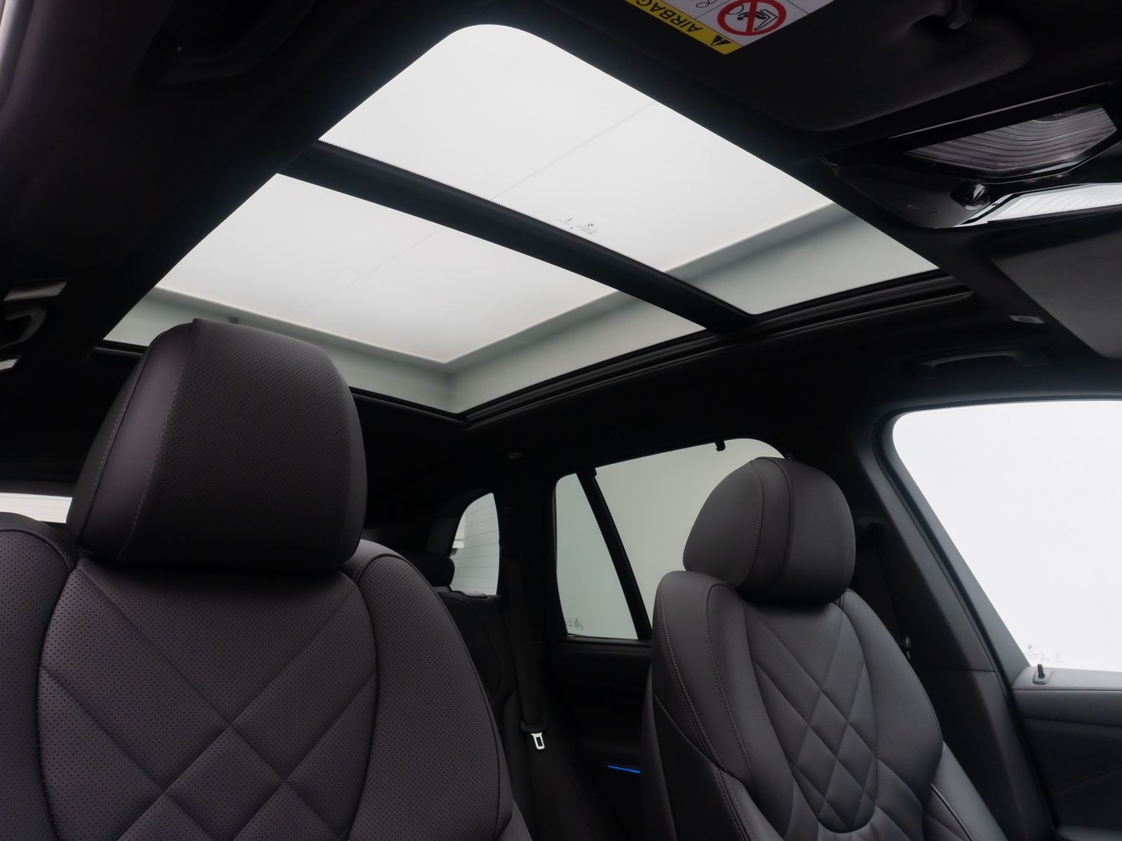 Fahrzeugabbildung BMW X5 xD50e M Sport Panorama 360&deg;HUD DAB H/K 22Zoll
