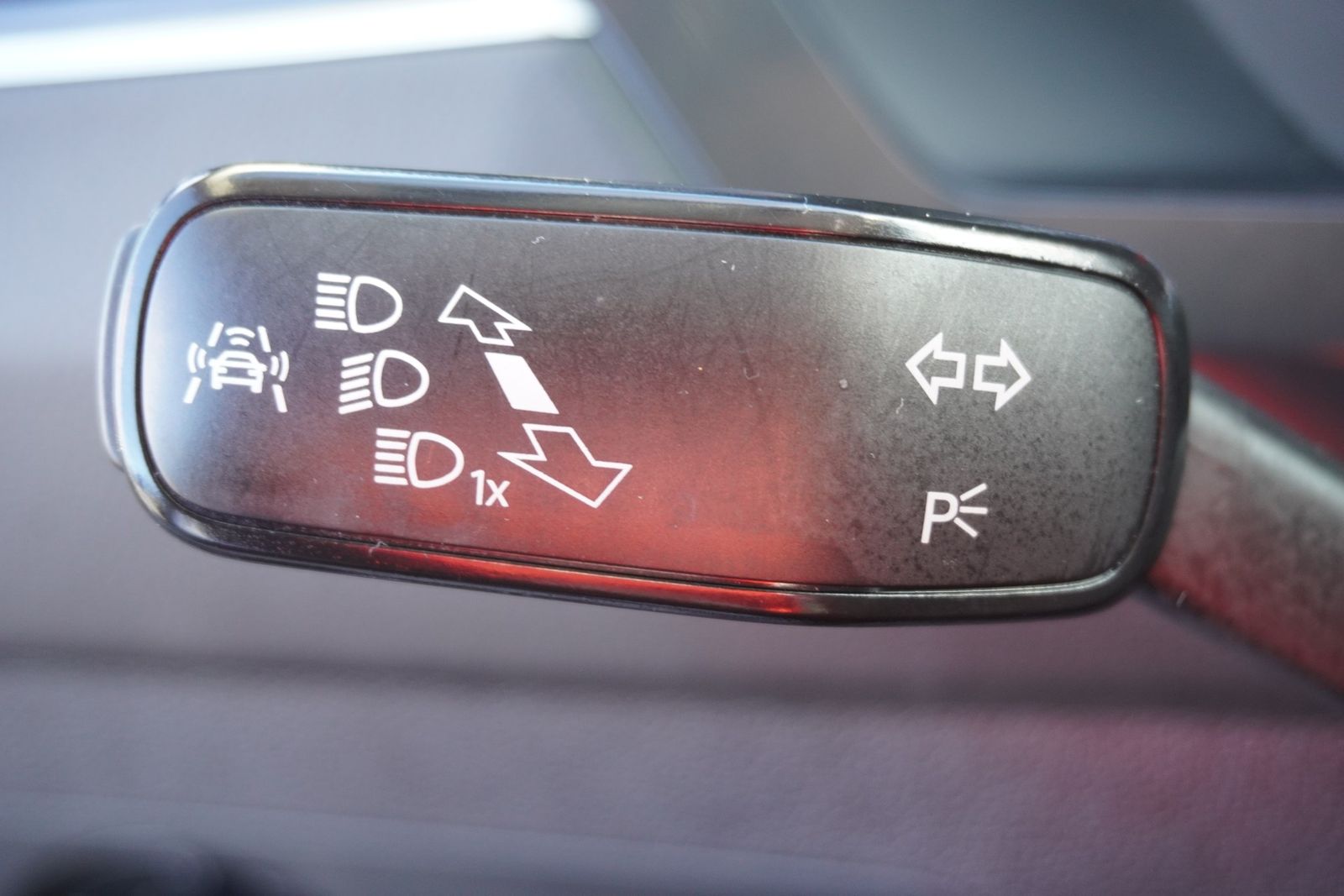 Volkswagen Tiguan 1.4 TSI Join Navi Sitzheizung ACC PDC foto 18