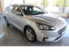 Fahrzeugabbildung Ford Focus Cool & Connect,Automatic,AHK,Kamera