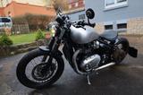 Triumph Bonneville Bobber Custom - Offers