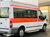 Ford Transit-Behindertengerecht-Krankenwagen-1.Hand - Ford Transit: Krankenwagen