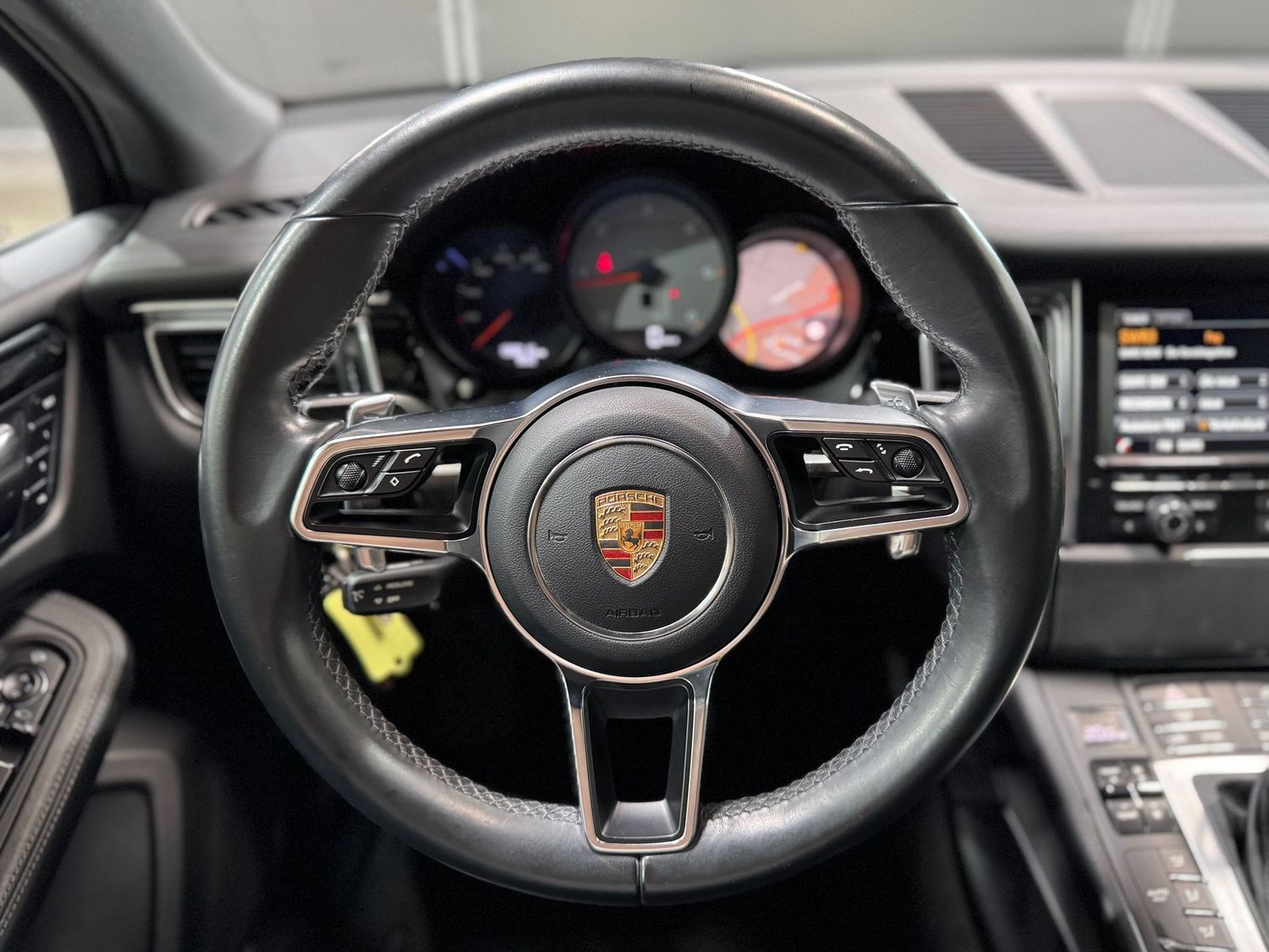 Fahrzeugabbildung Porsche Macan S Diesel #Bi-Xenon#Memory#Leder