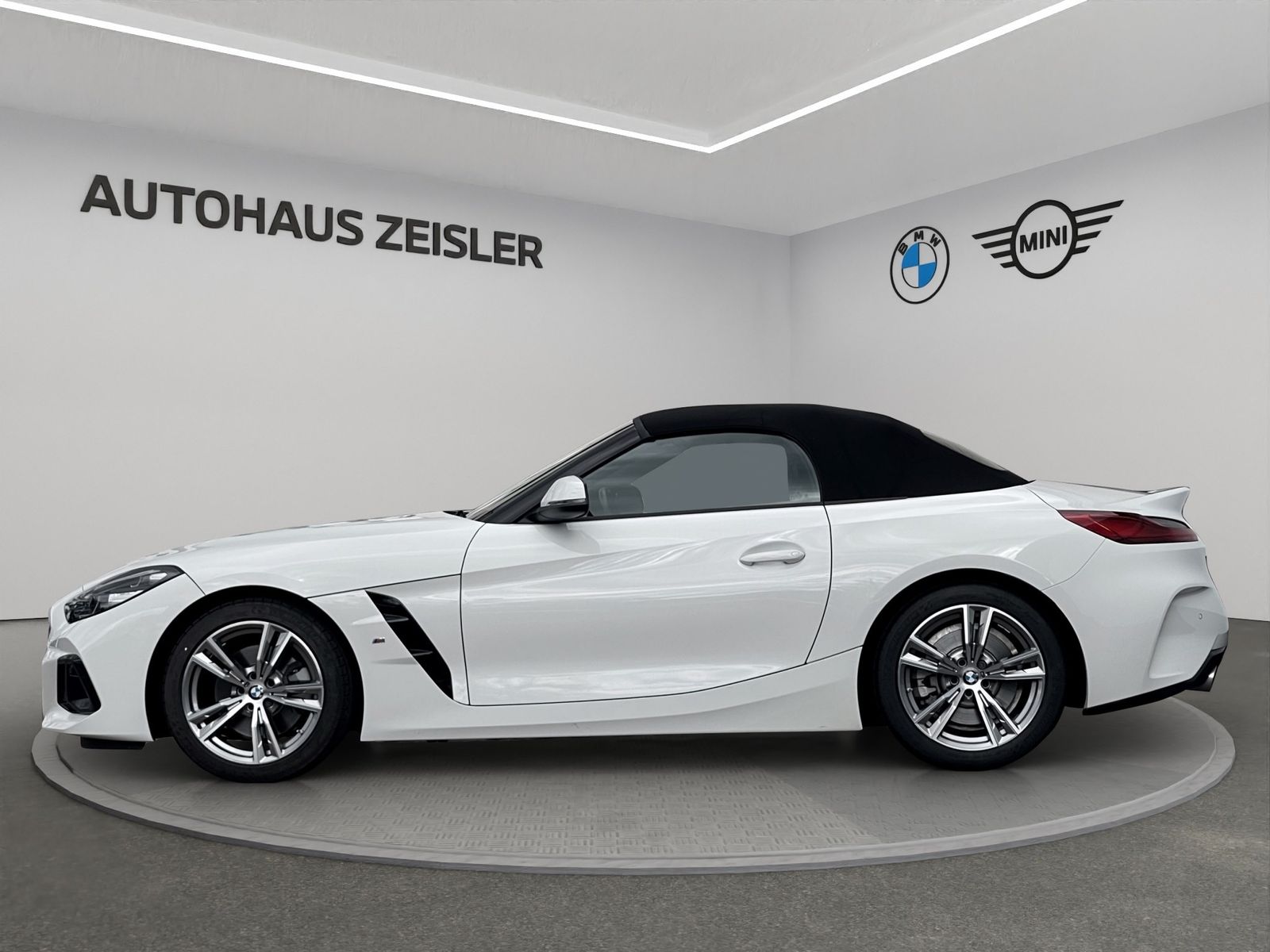BMW Z4 sDrive20i °4tkm° Leder Hifi Tempomat DAB foto 4