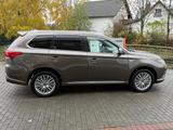 Mitsubishi Outlander PHEV Top 4WD ! HAND AUTOMATIK 149 kW - Mitsubishi in Wuppertal