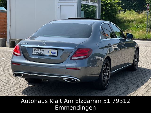 Fahrzeugabbildung Mercedes-Benz E 300 de Lim. Airmatic Head Up Widescreen