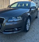 Audi A3 Sportback - Audi A3 aus 2011 mit Diesel-Antrieb