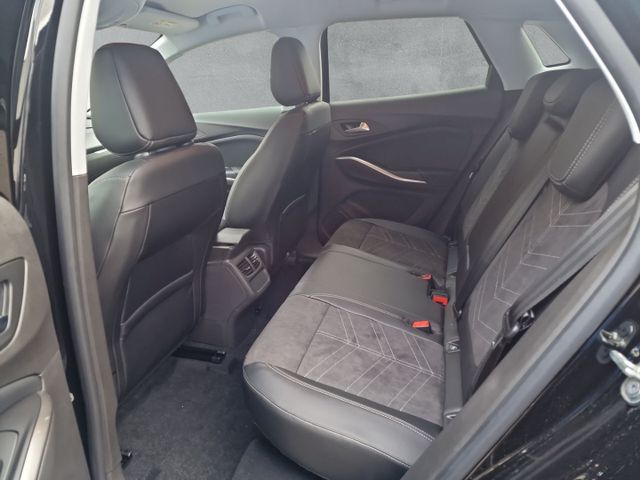 Grandland Elegance 1.2 VOLL-LED NAVI KEYLESS NOT