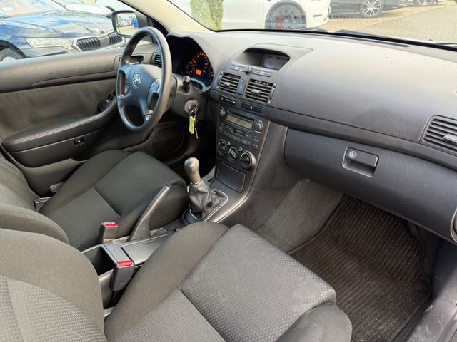 Toyota Avensis Kombi 1.8