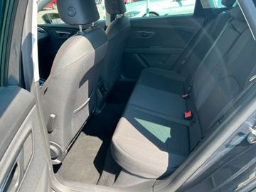 Fahrzeugabbildung SEAT Leon ST FR 1.5 TSI NAVI 1-HAND SCHECKHEFT