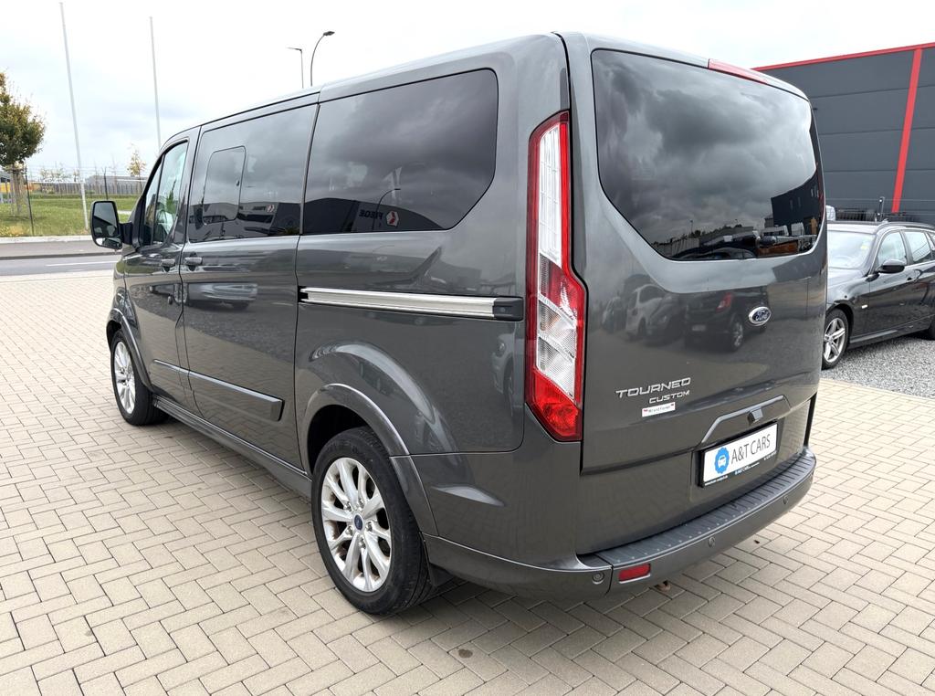 Ford Tourneo Custom