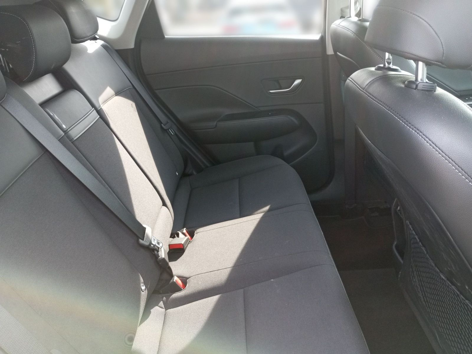 Fahrzeugabbildung Hyundai Kona 1.6 T-GDI DCT Prime Dachlackierung