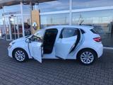 Renault Clio Intens TCe 90 - Renault Clio: Intens
