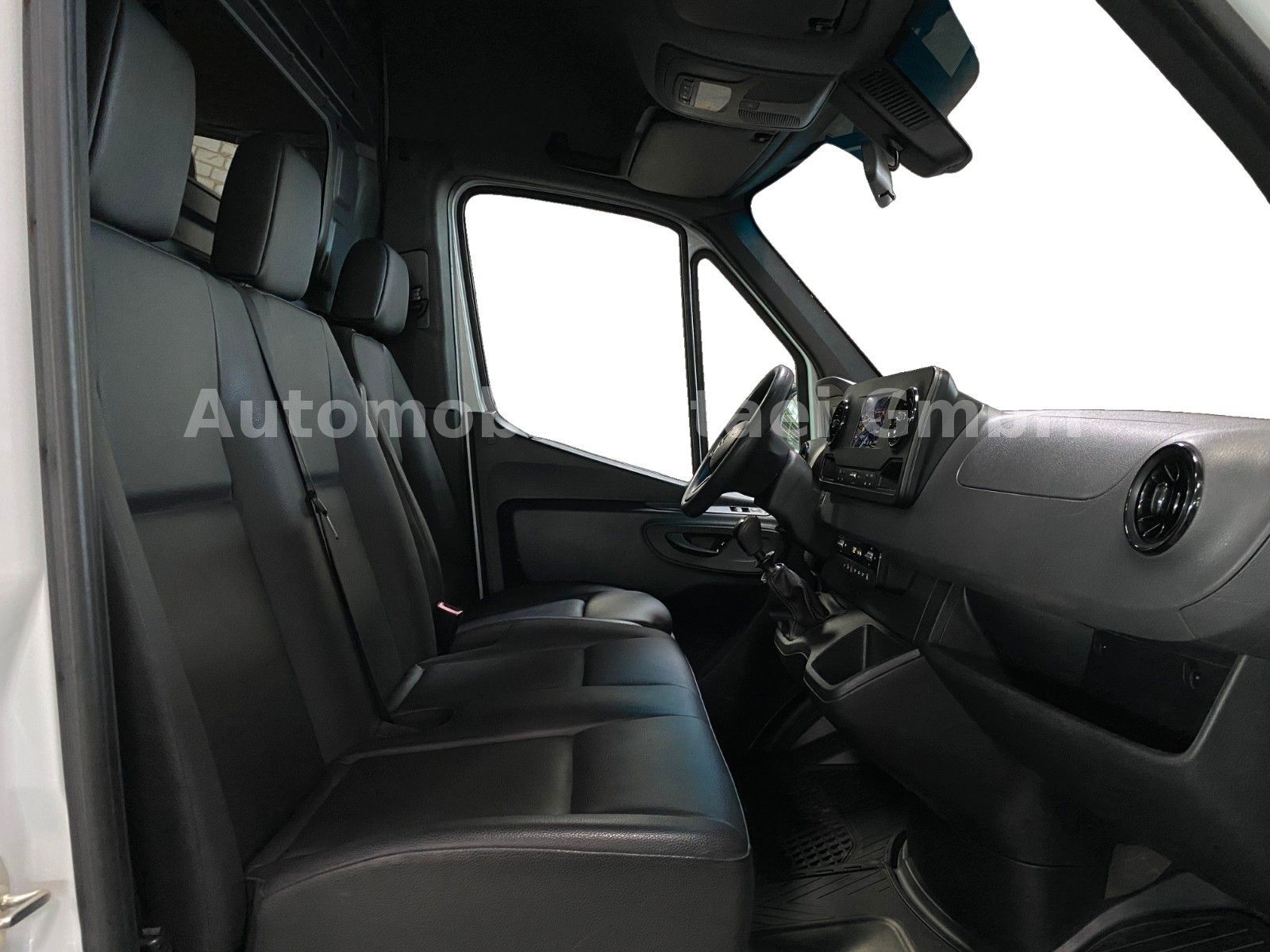 Fahrzeugabbildung Mercedes-Benz Sprinter 314 CDI NAVI+ STANDHZG.+ KAMERA (0794)